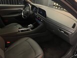 Hyundai Sonata-12
