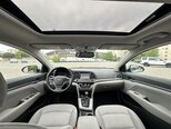 Hyundai Elantra-11