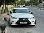 Lexus ES 300h-1