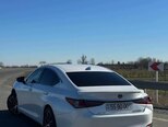 Lexus ES 300h-2
