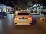 Lexus ES 300h-21