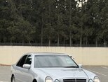 Mercedes E 270-2
