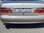 Mercedes E 240-2