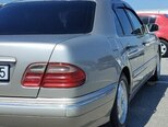 Mercedes E 240-6
