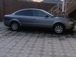 Volkswagen Passat-5