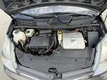 Toyota Prius-11