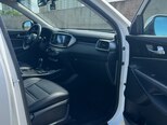 Kia Sorento-13