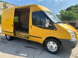 Ford Transit-9