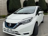 Nissan Note-2