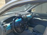 Mitsubishi Lancer-5