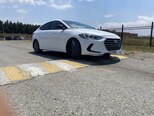 Hyundai Elantra-11
