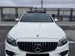 Mercedes E 300 d-1
