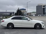 Mercedes E 300 d-5