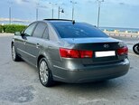 Hyundai Sonata-8