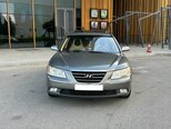 Hyundai Sonata-1