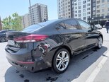 Hyundai Avante-9