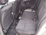 Renault Laguna-6