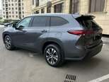 Toyota Highlander-6