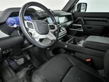 Land Rover Defender-10
