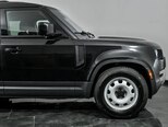 Land Rover Defender-6