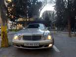 Mercedes E 220-2