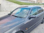 BMW 523-8
