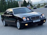 Mercedes E 220-4