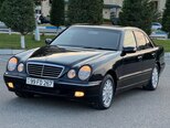 Mercedes E 220-3