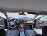 Mercedes E 220-10