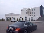 Mercedes E 220 d-7