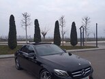 Mercedes E 220 d-3