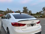 Hyundai Elantra-3