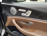 Mercedes E 300 4MATIC-12
