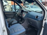 Ford Transit Connect-8