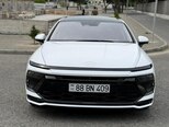 Hyundai Sonata-1