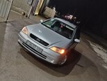 Opel Astra-11