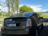 Toyota Prius-5