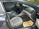 Hyundai Sonata-14