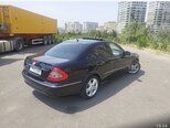 Mercedes E 220-12