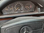 Mercedes 220 E-10