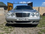 Mercedes E 240-2