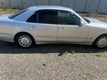 Mercedes E 240-5
