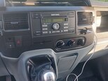 Ford Transit-12