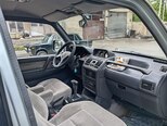 Mitsubishi Pajero-6