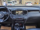 Kia Sorento-12