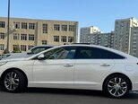 Hyundai Sonata-8