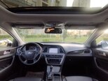 Hyundai Sonata-16
