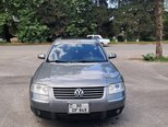 Volkswagen Passat-1