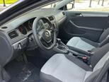 Volkswagen Jetta-10