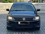 Volkswagen Jetta-1